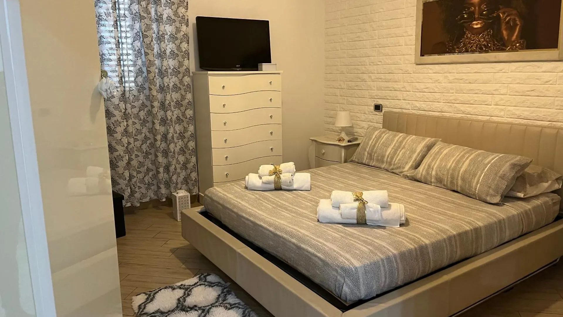 La Casa Di Clhoe Bari Bed & Breakfast